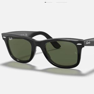 Ray-Ban Wayfarer - New